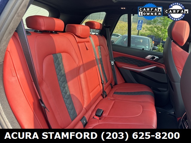 Vehicle image 18 of 62