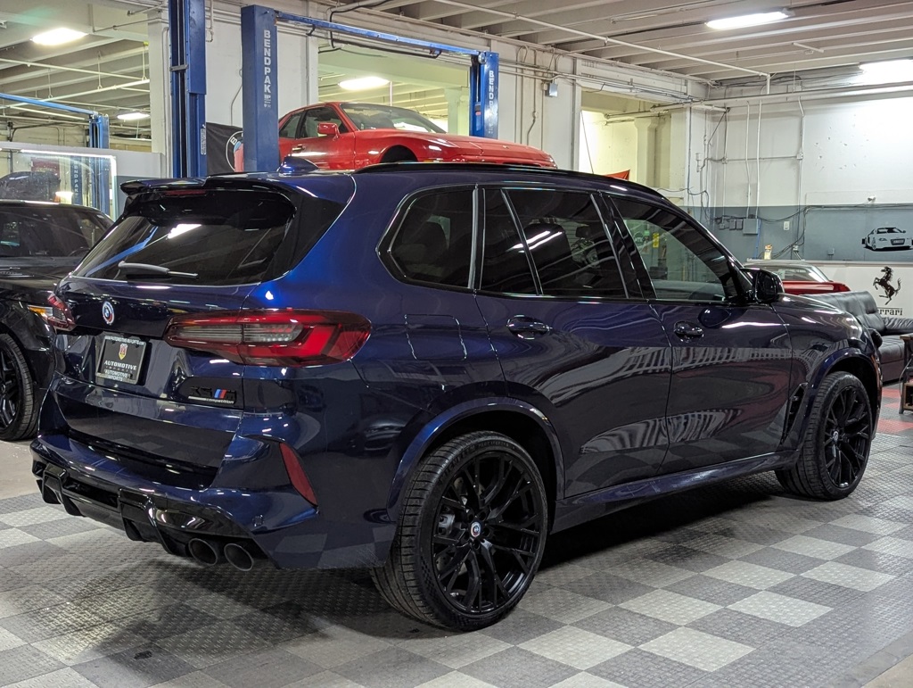 Vehicle image 6 of 53