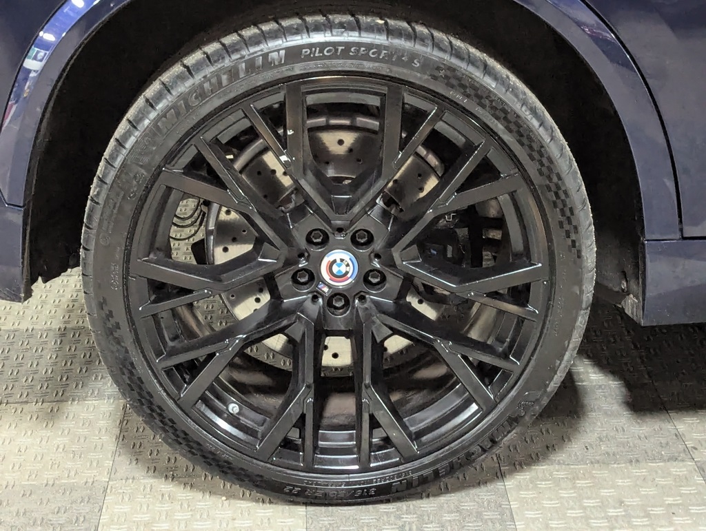 Vehicle image 14 of 53