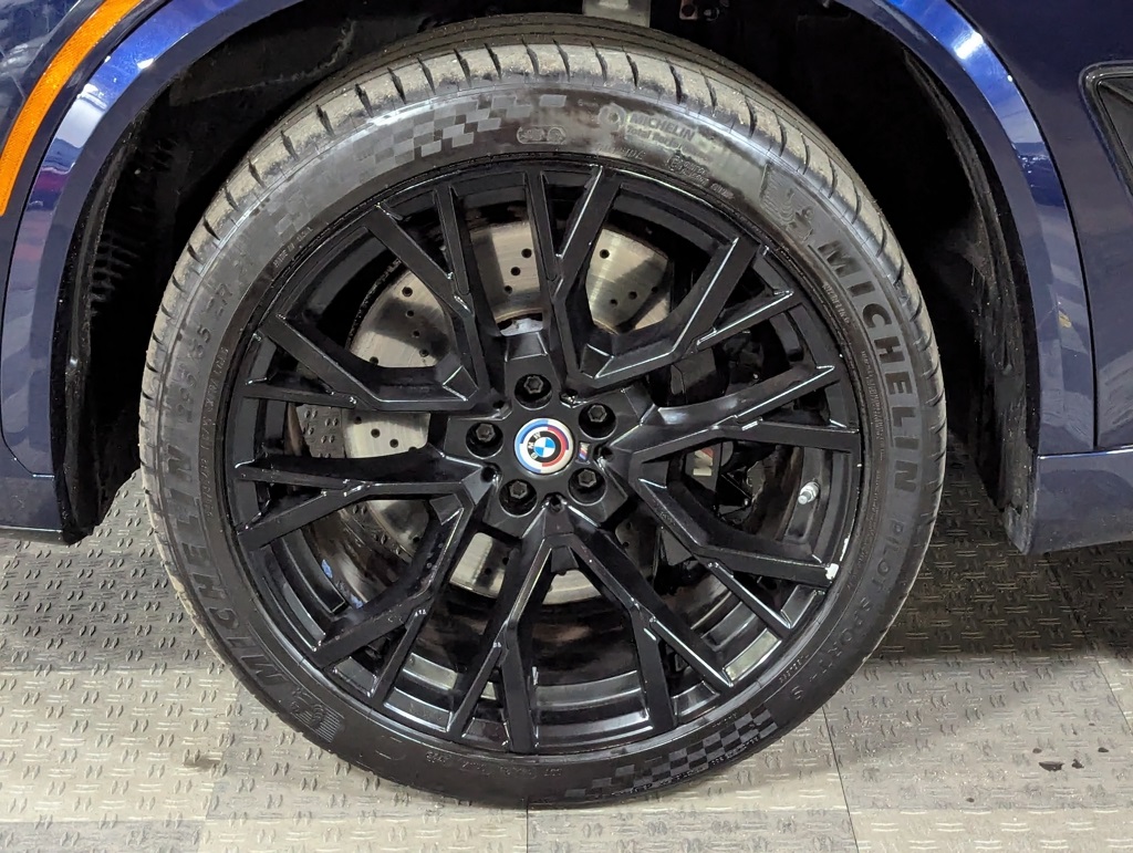 Vehicle image 16 of 53