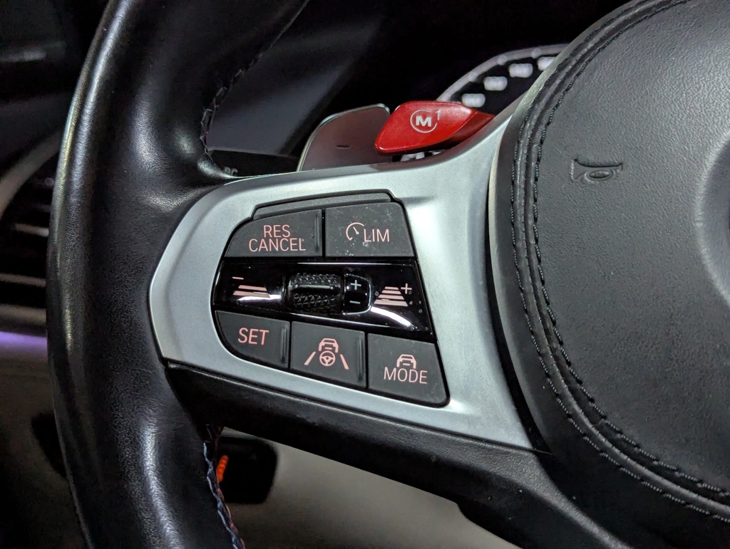 Vehicle image 46 of 53