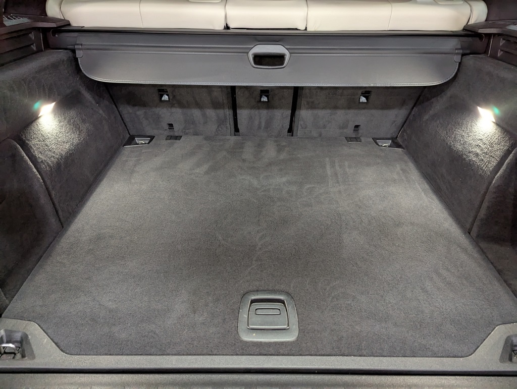 Vehicle image 52 of 53