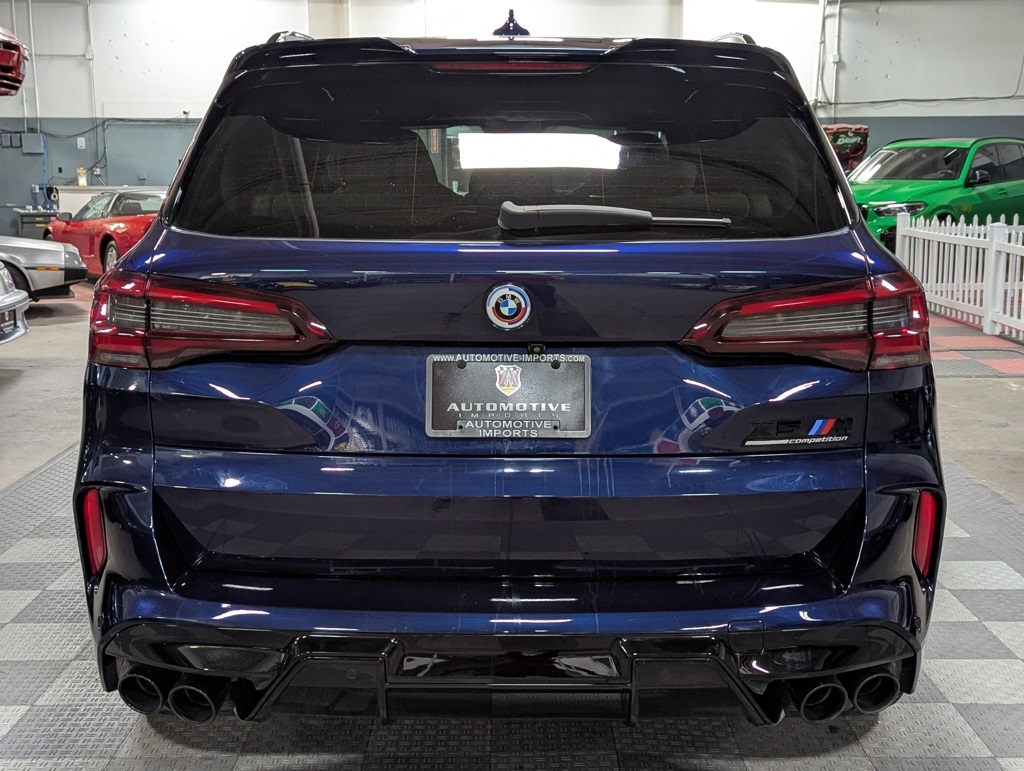 Vehicle image 9 of 53