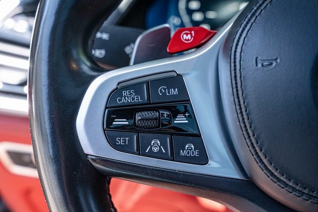 Vehicle image 29 of 33