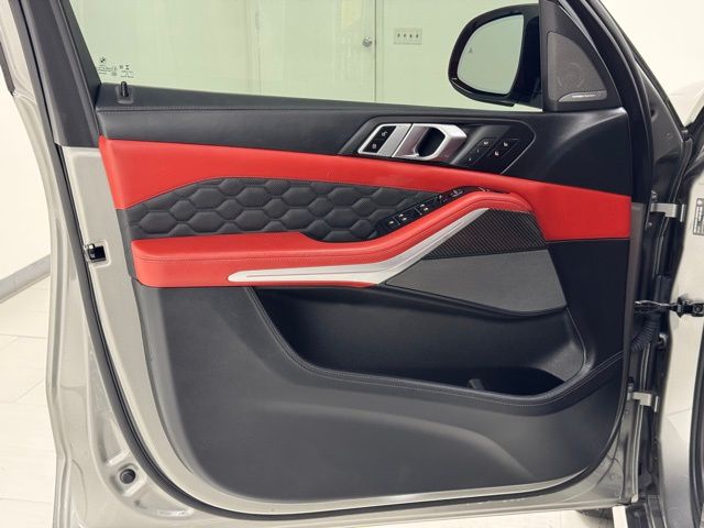 Vehicle image 12 of 57