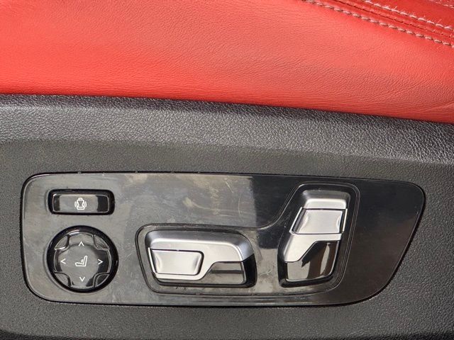 Vehicle image 17 of 57