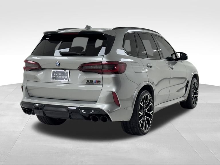 Vehicle image 5 of 57