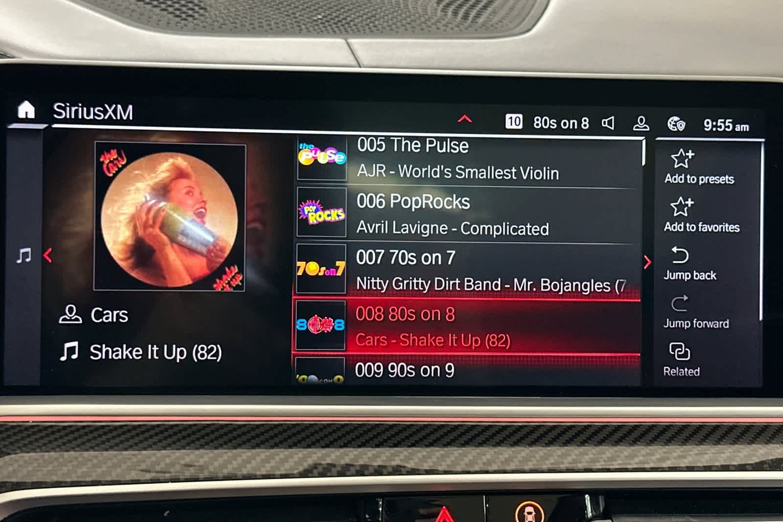 Vehicle image 19 of 30