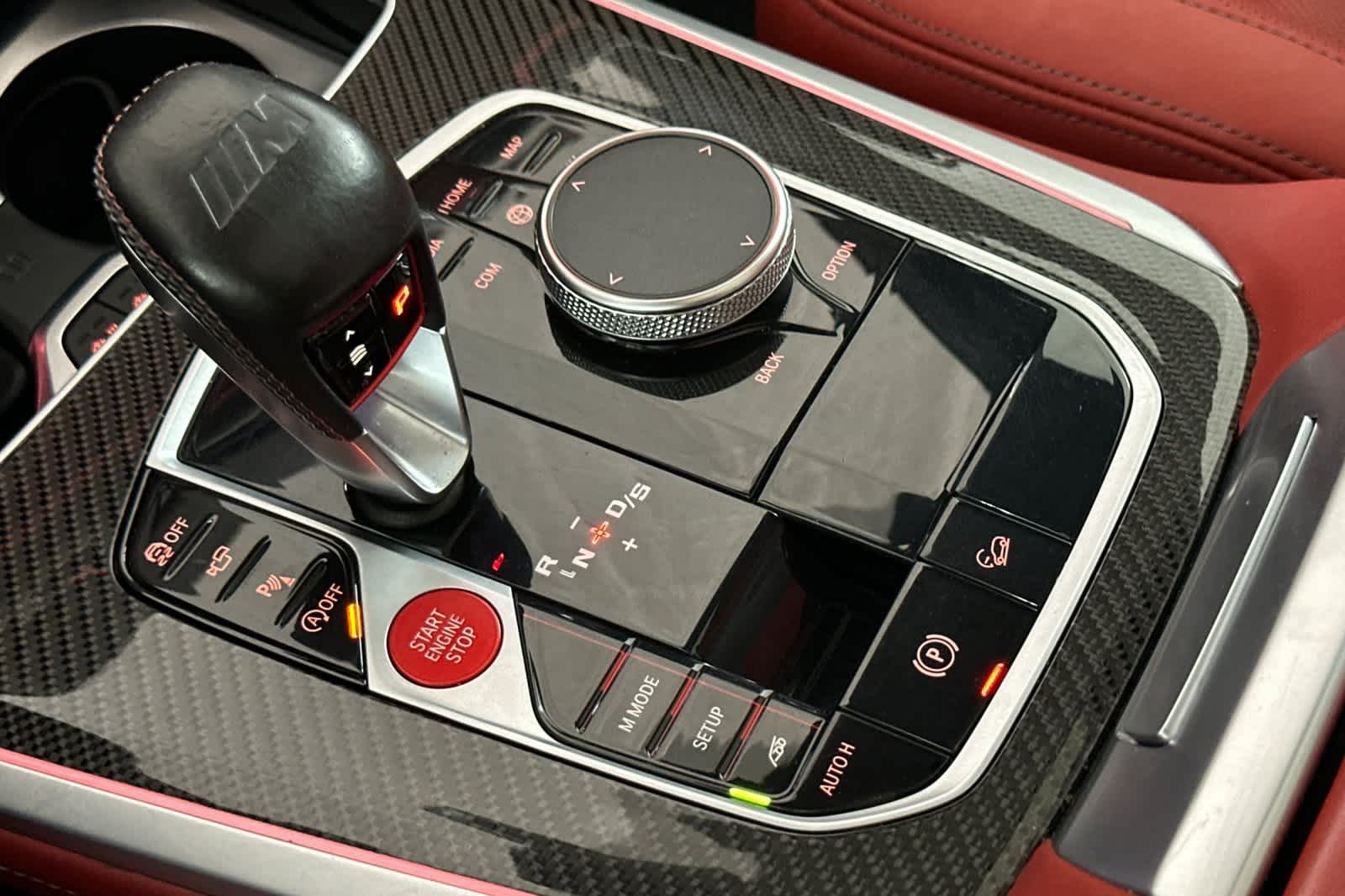 Vehicle image 22 of 30