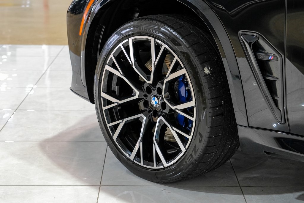 Vehicle image 52 of 55