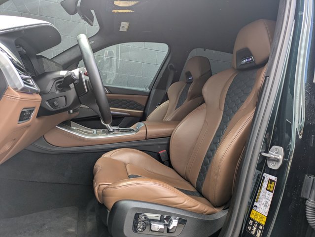 Vehicle image 20 of 29