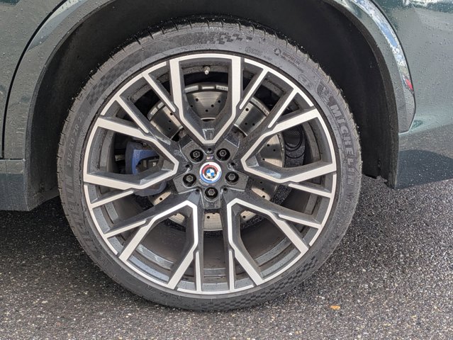 Vehicle image 28 of 29