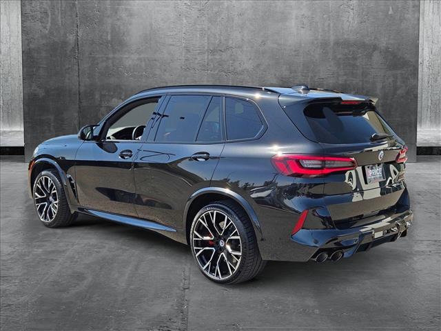 Vehicle image 7 of 24