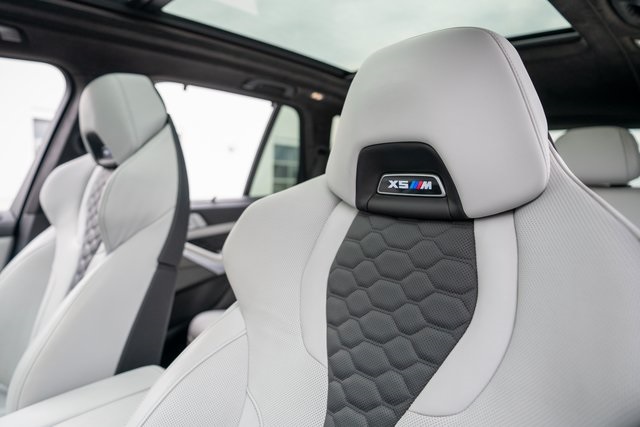 Vehicle image 20 of 45