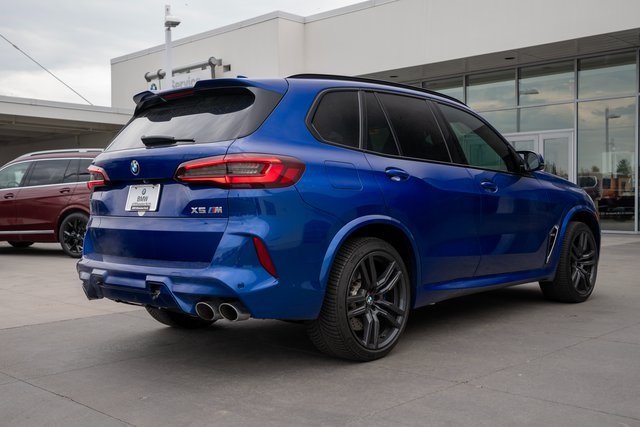 Vehicle image 4 of 45
