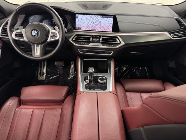 Vehicle image 45 of 48