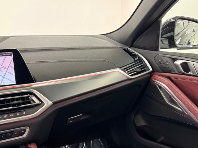 Vehicle image 36 of 48