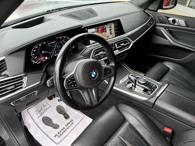 Vehicle image 14 of 30