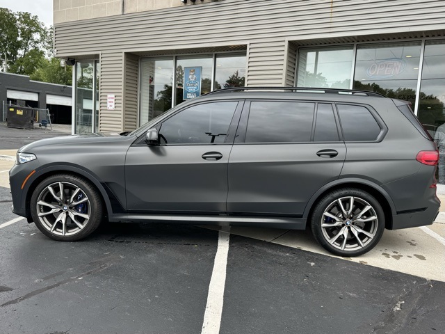 Vehicle image 2 of 30