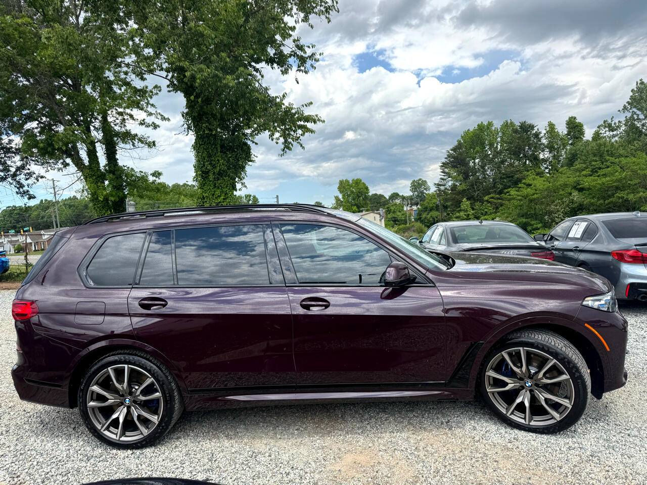 Vehicle image 8 of 93