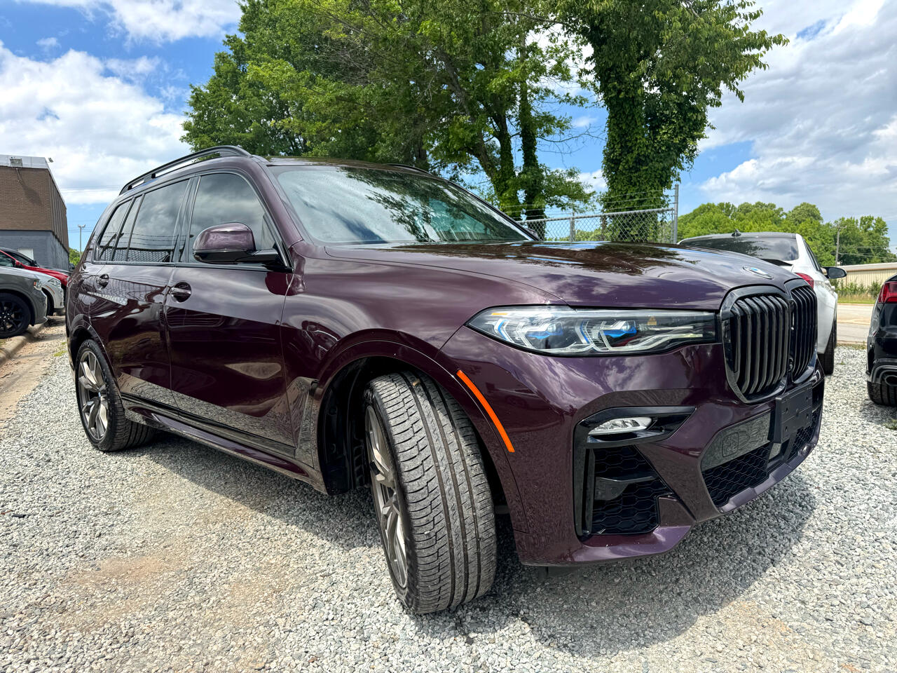Vehicle image 6 of 93