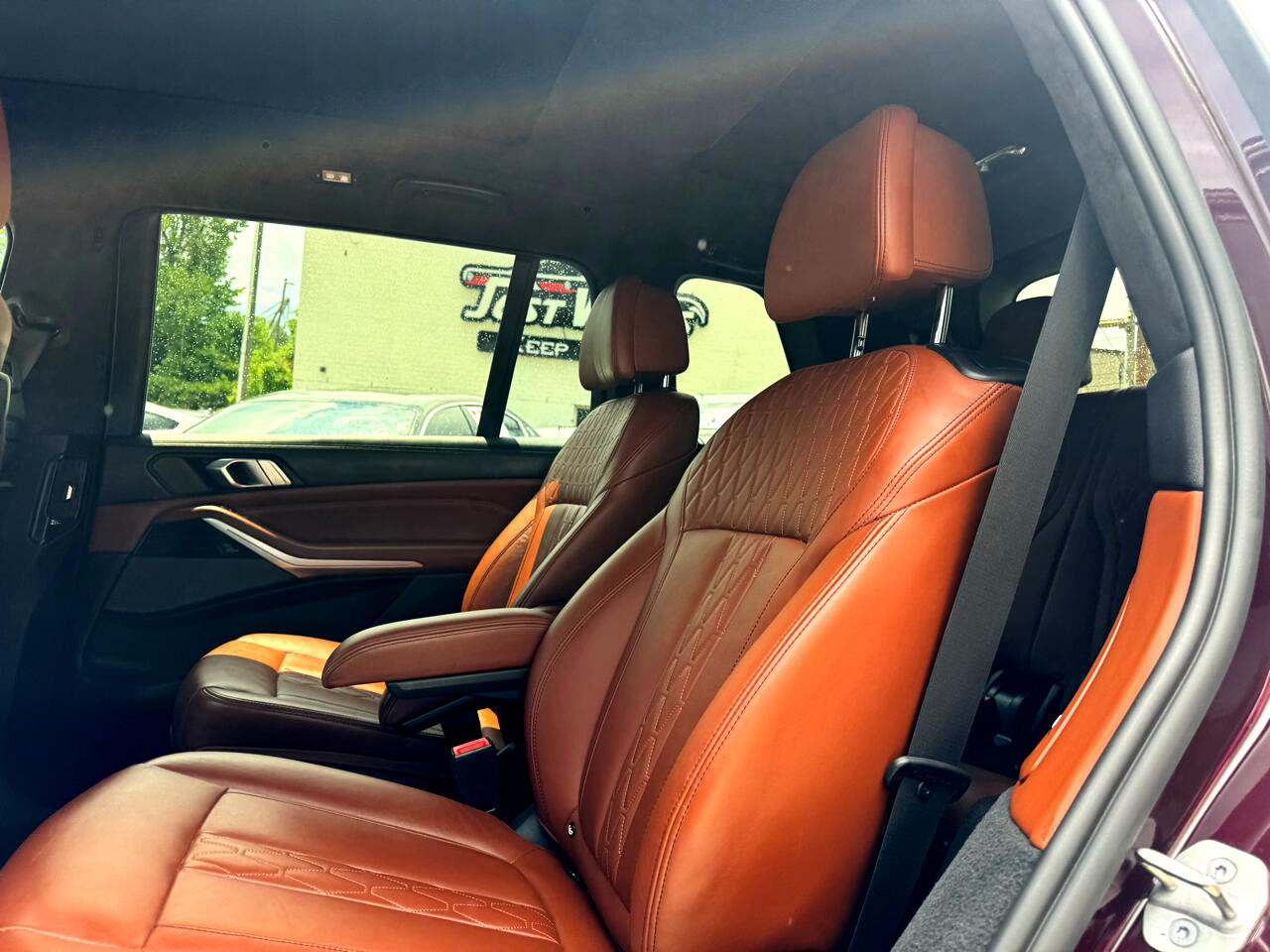 Vehicle image 49 of 93