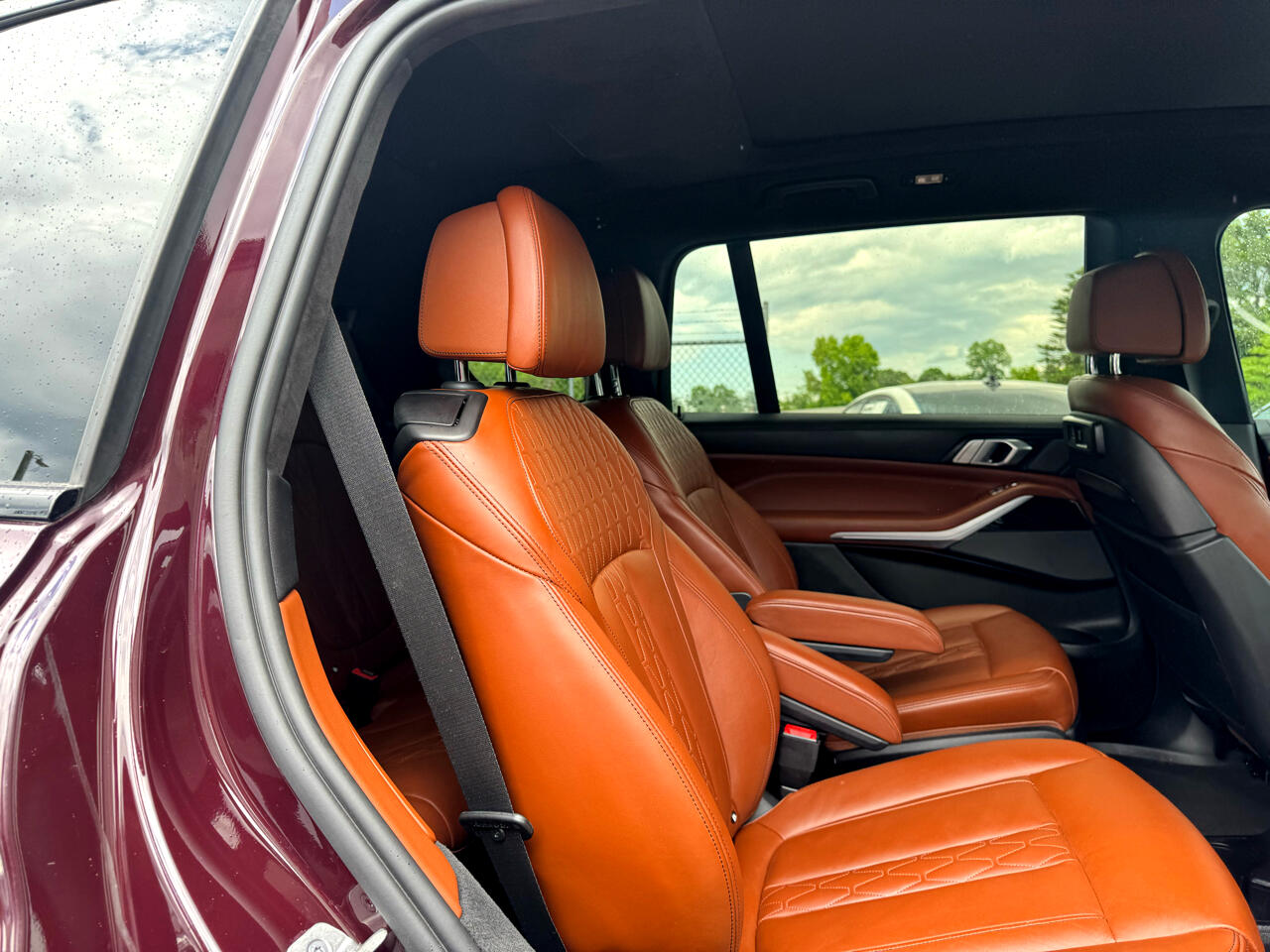 Vehicle image 38 of 93