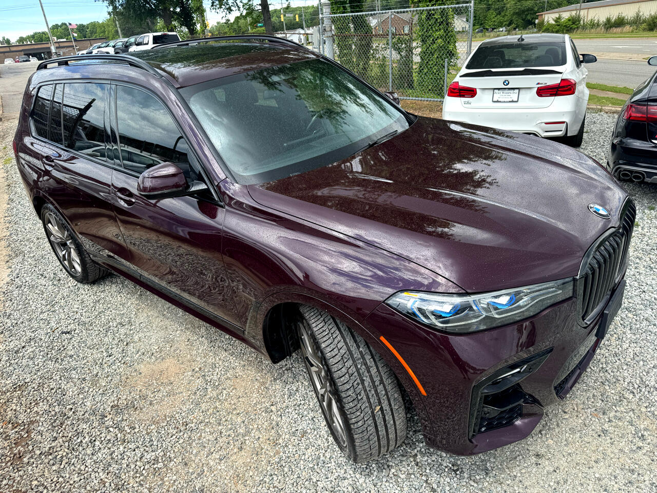 Vehicle image 7 of 93