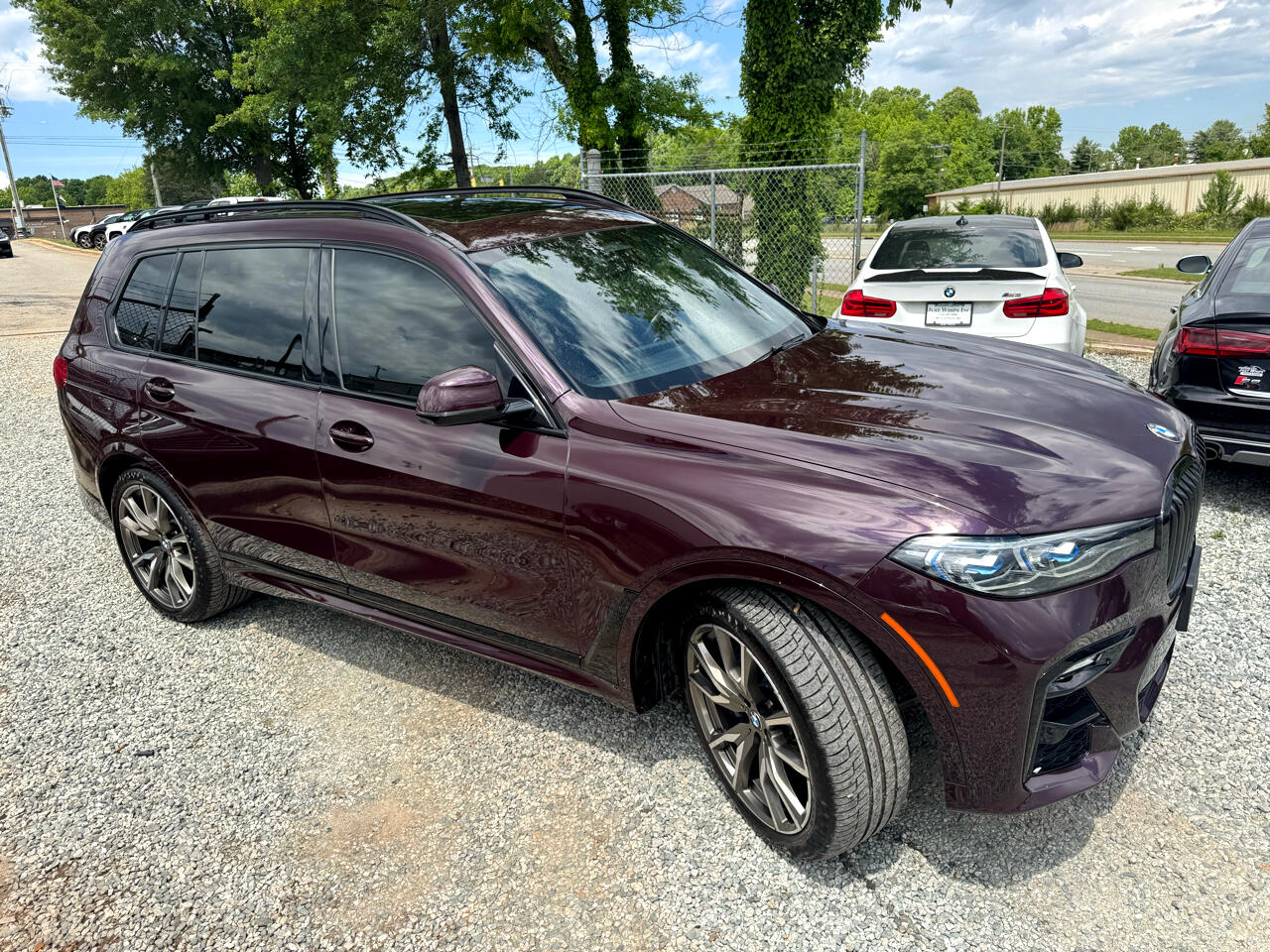 Vehicle image 5 of 93