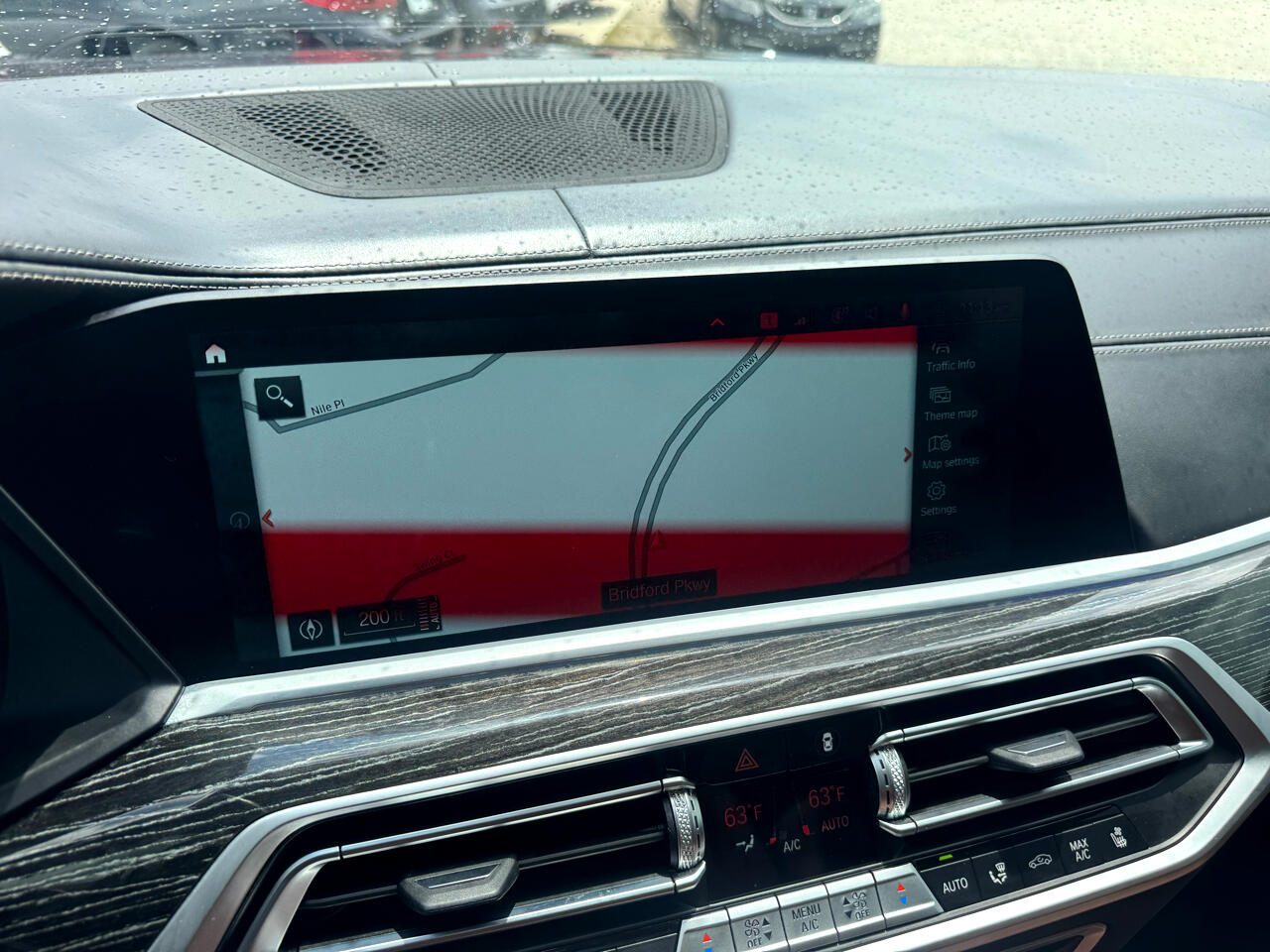 Vehicle image 75 of 93
