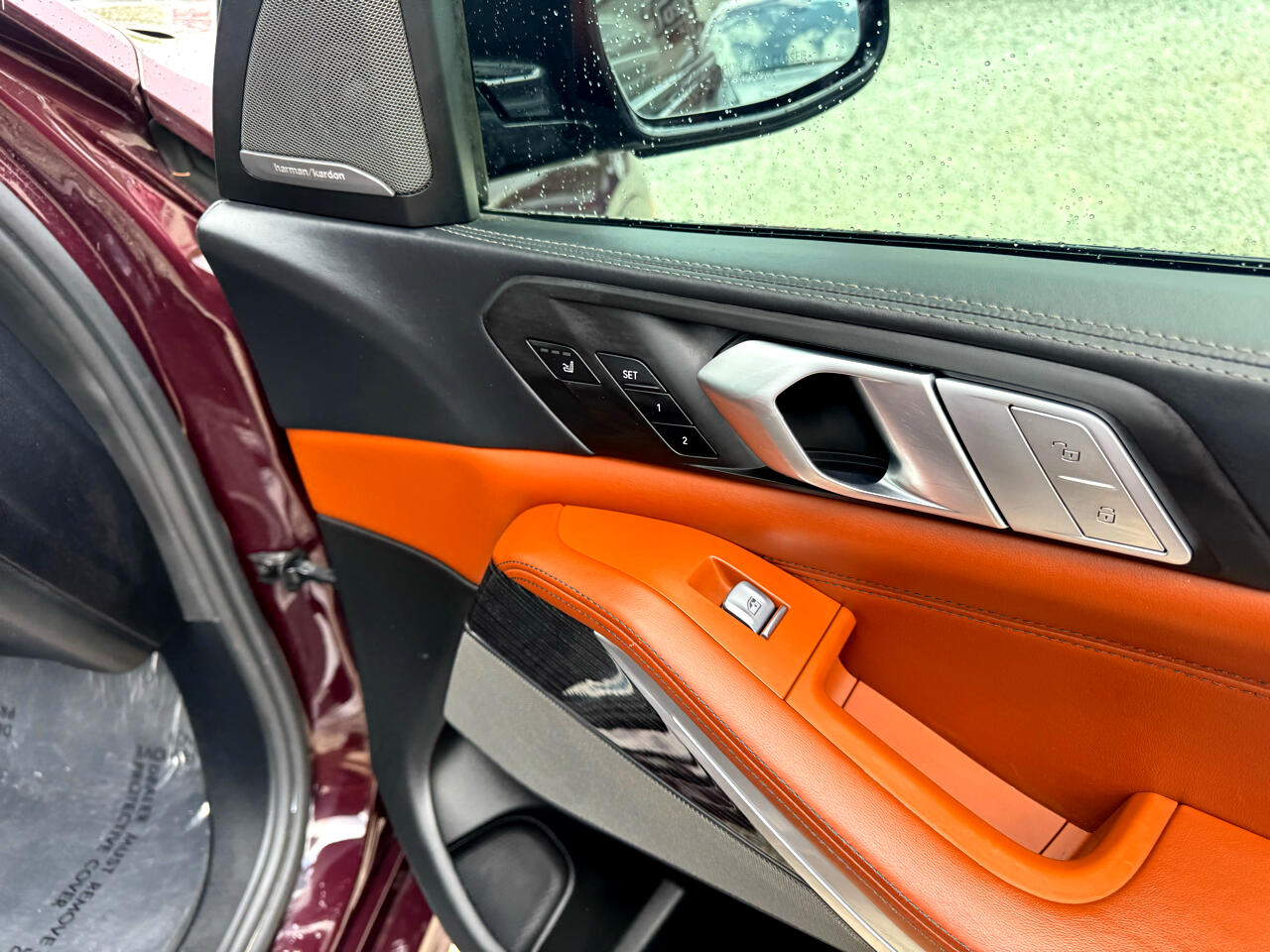 Vehicle image 19 of 93