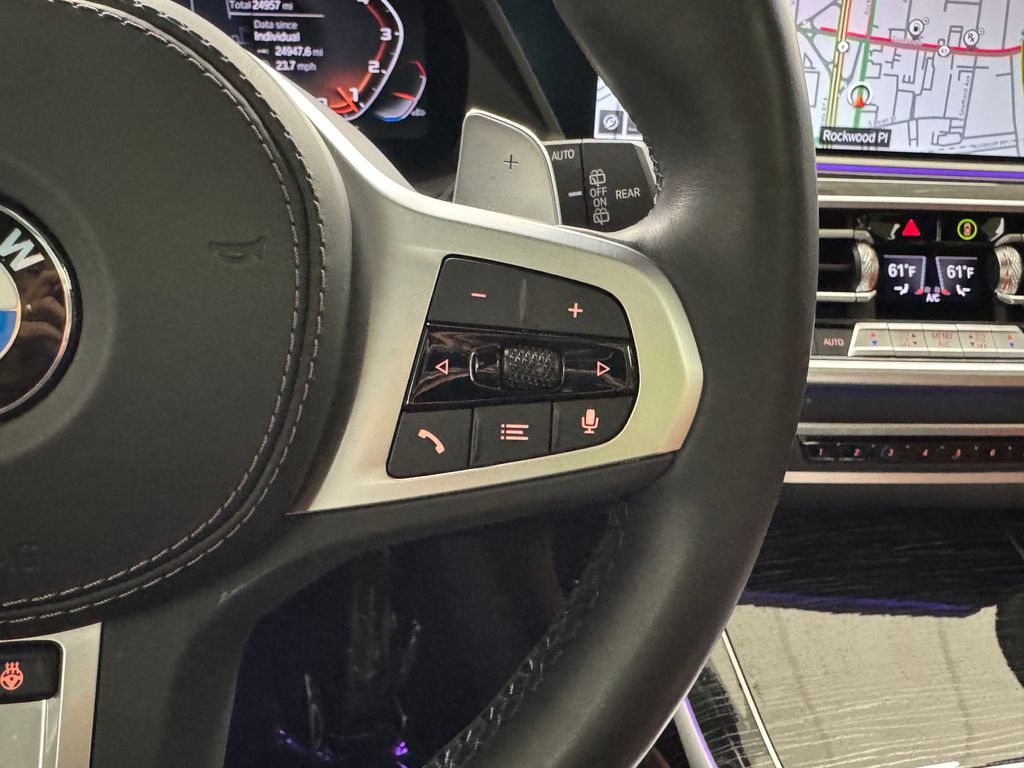 Vehicle image 34 of 63