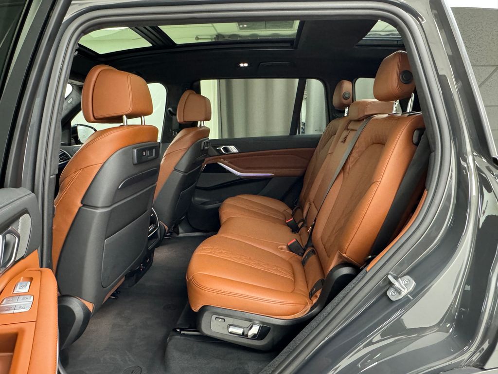 Vehicle image 12 of 63