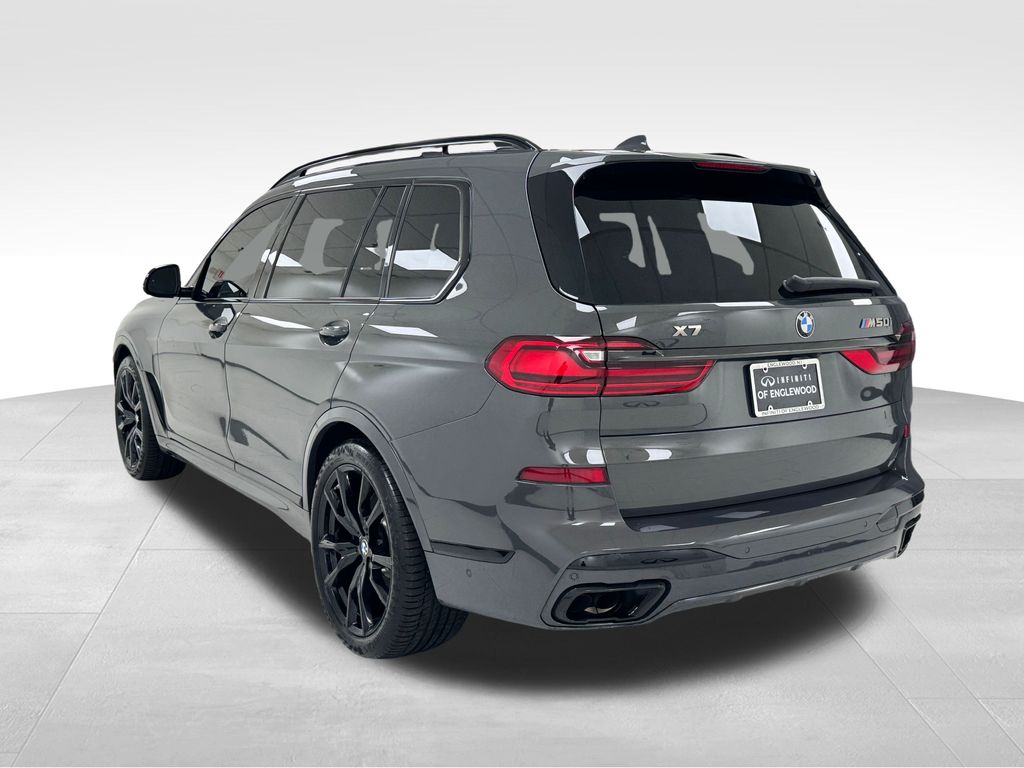 Vehicle image 7 of 63