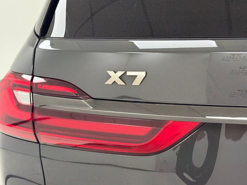Vehicle image 50 of 63