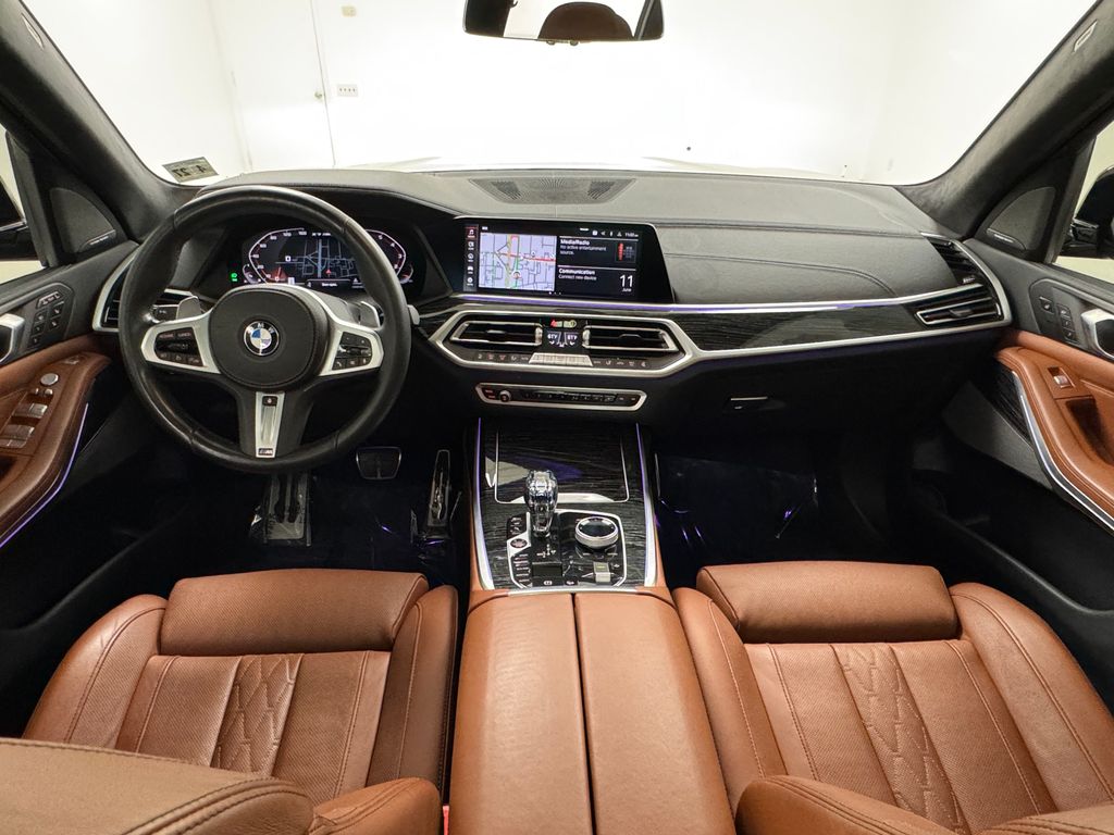 Vehicle image 19 of 63
