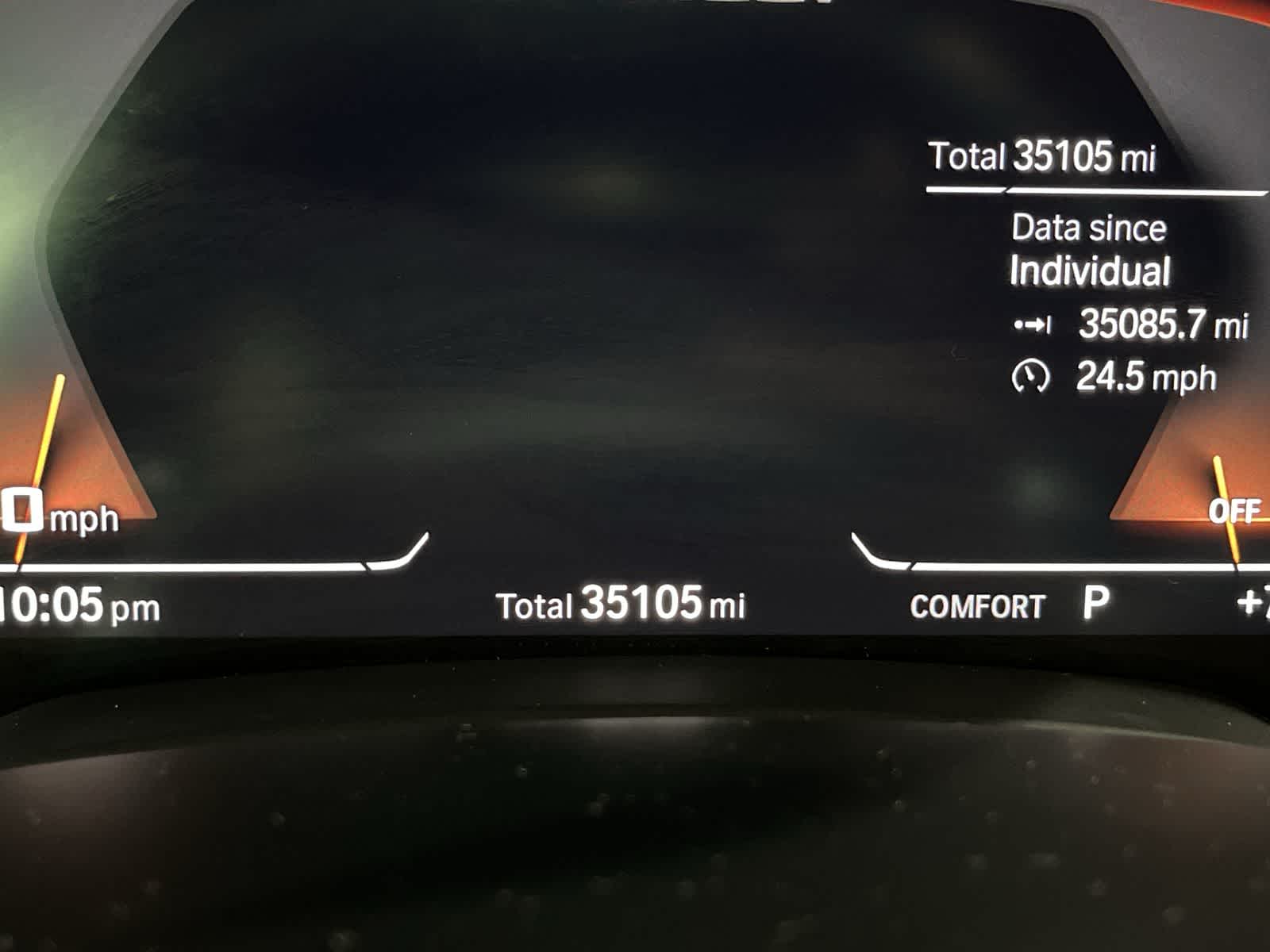 Vehicle image 26 of 33
