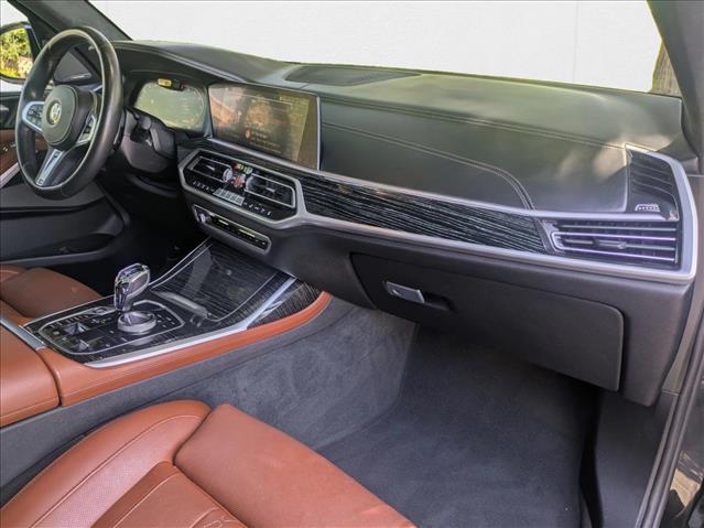 Vehicle image 19 of 27
