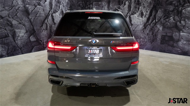 Vehicle image 7 of 24