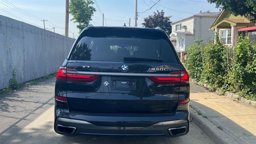 Vehicle image 8 of 39