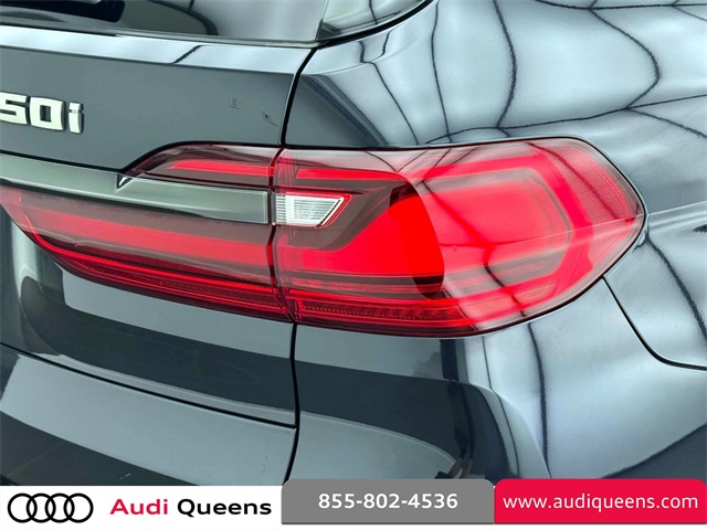 Vehicle image 22 of 30
