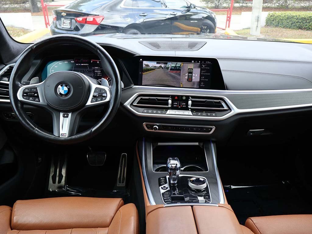 Vehicle image 49 of 76