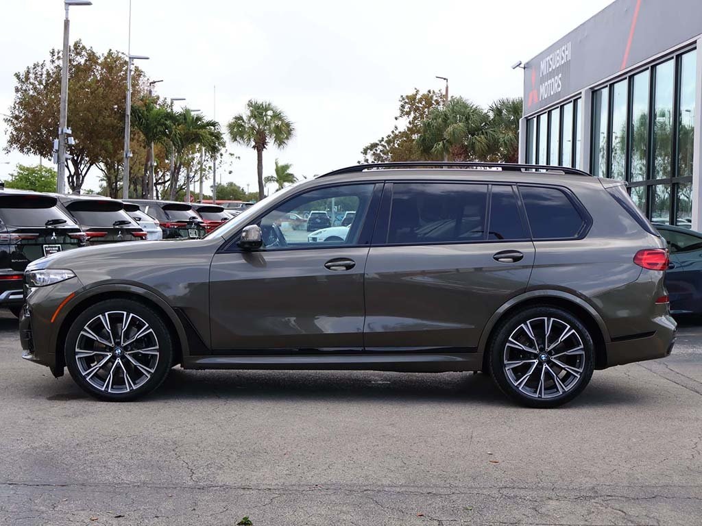 Vehicle image 13 of 76