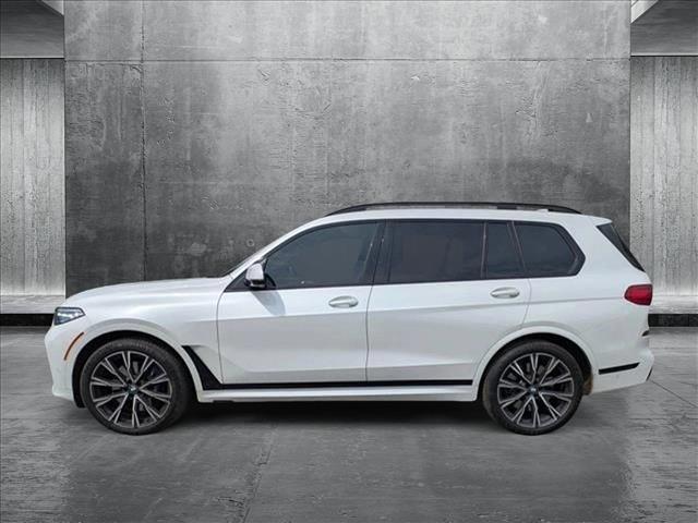 Vehicle image 8 of 30