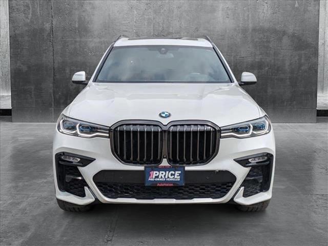 Vehicle image 2 of 30