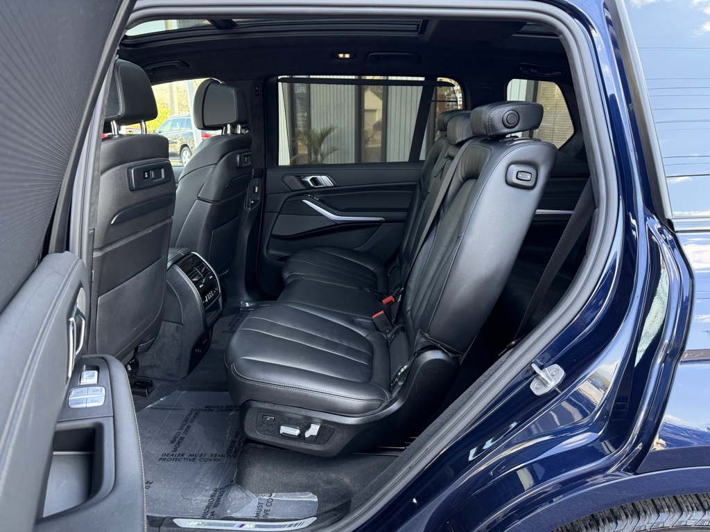Vehicle image 94 of 106