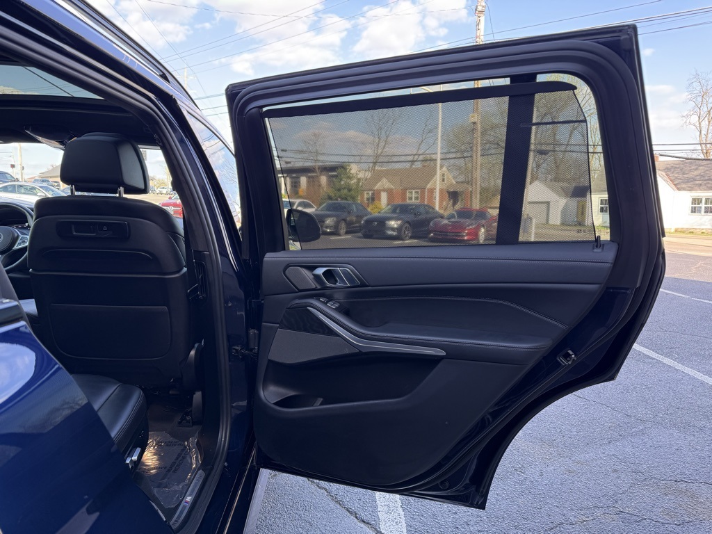 Vehicle image 97 of 106