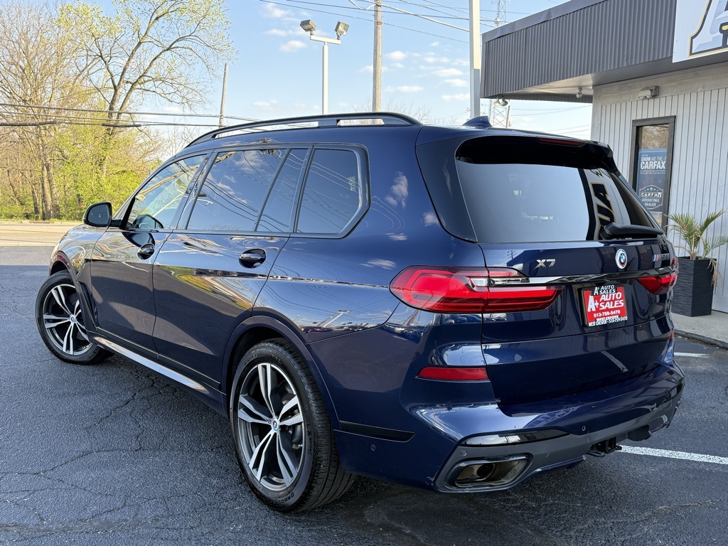 Vehicle image 7 of 106