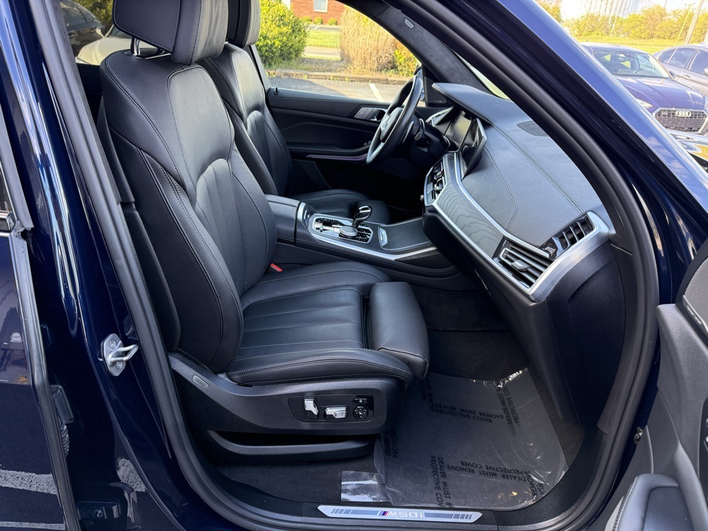 Vehicle image 22 of 106