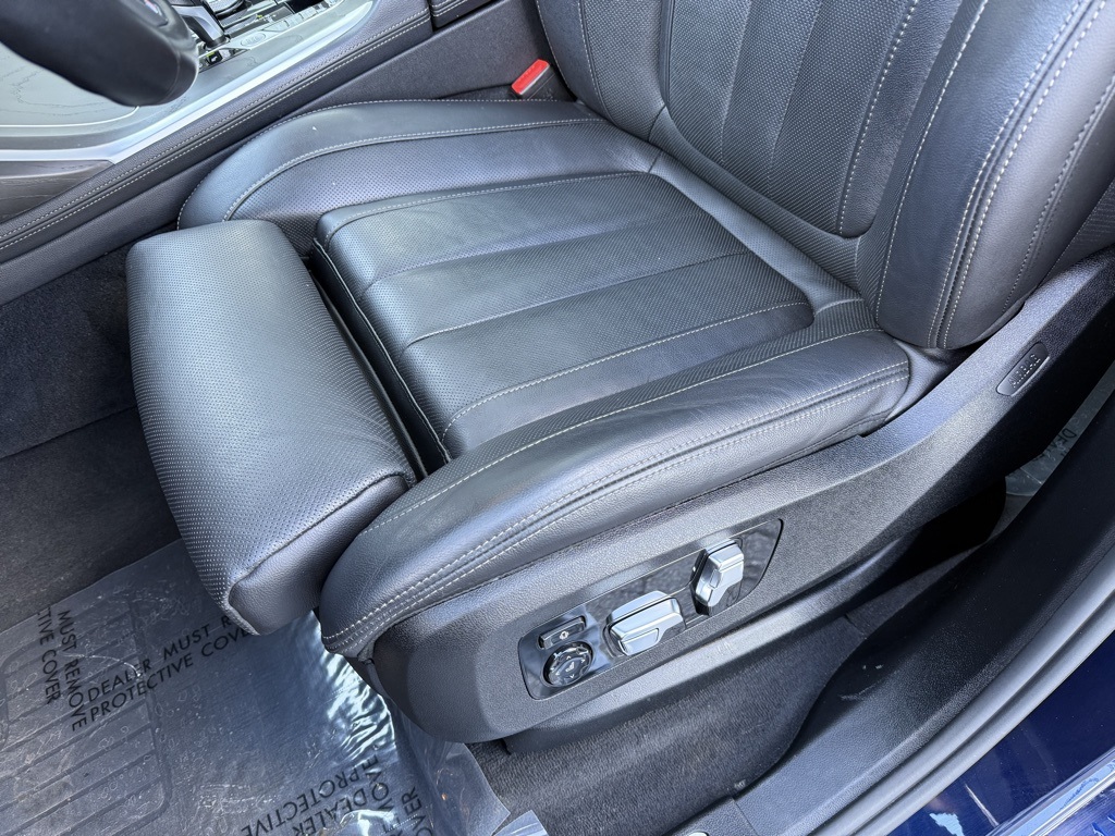 Vehicle image 87 of 106